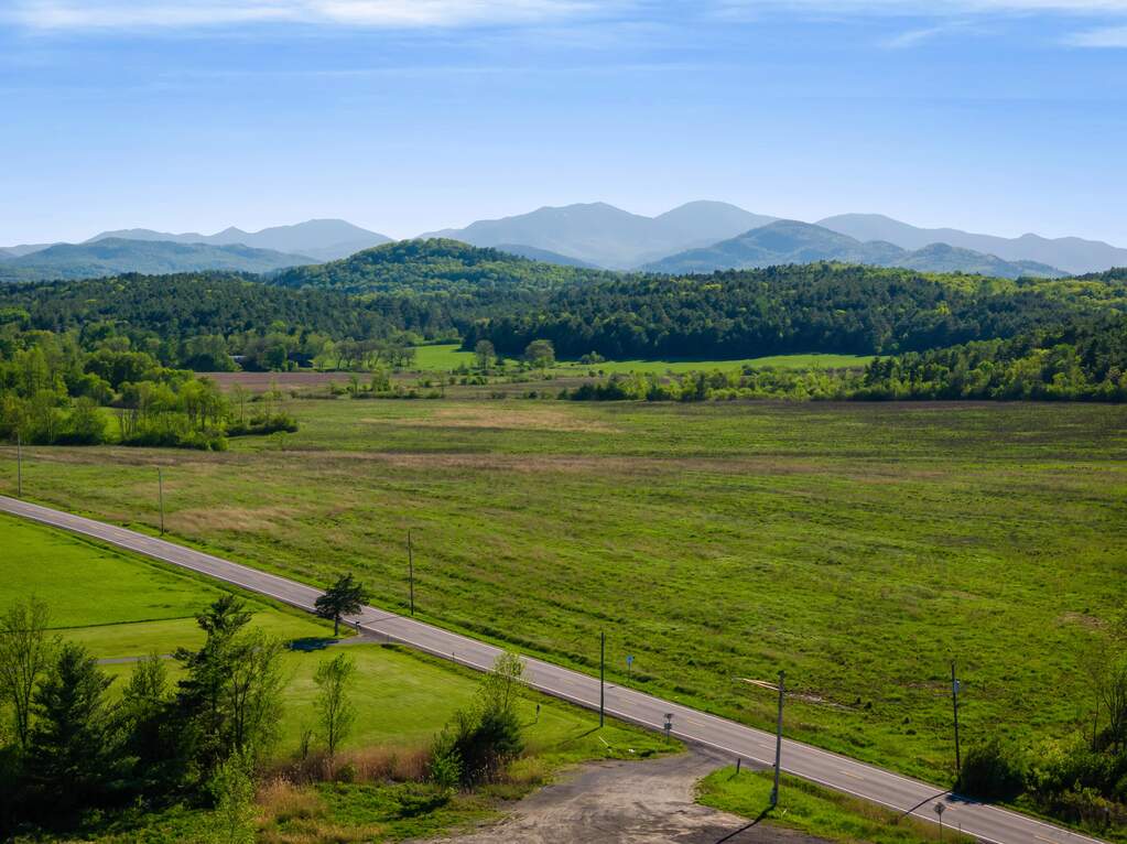 Farm/Ranch/Plantation's Image 8