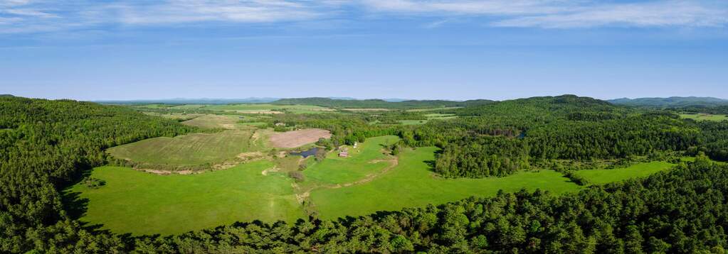 Farm/Ranch/Plantation's Image 9