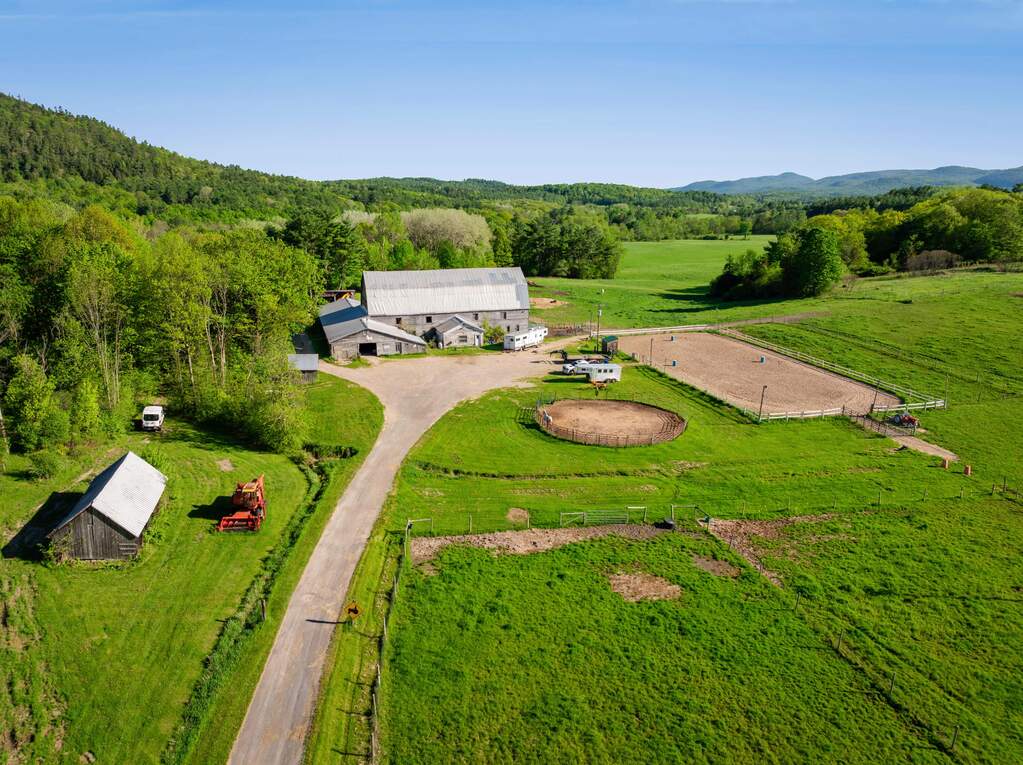 Farm/Ranch/Plantation's Image 3