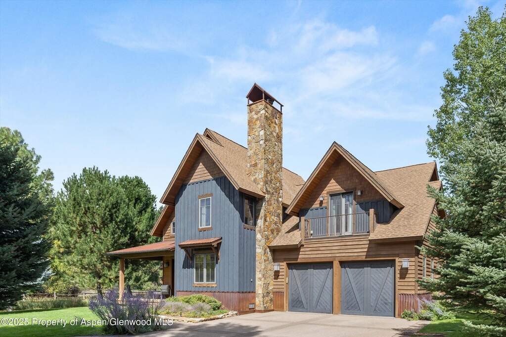 4 Bedroom Single Family Home/House's Image 22