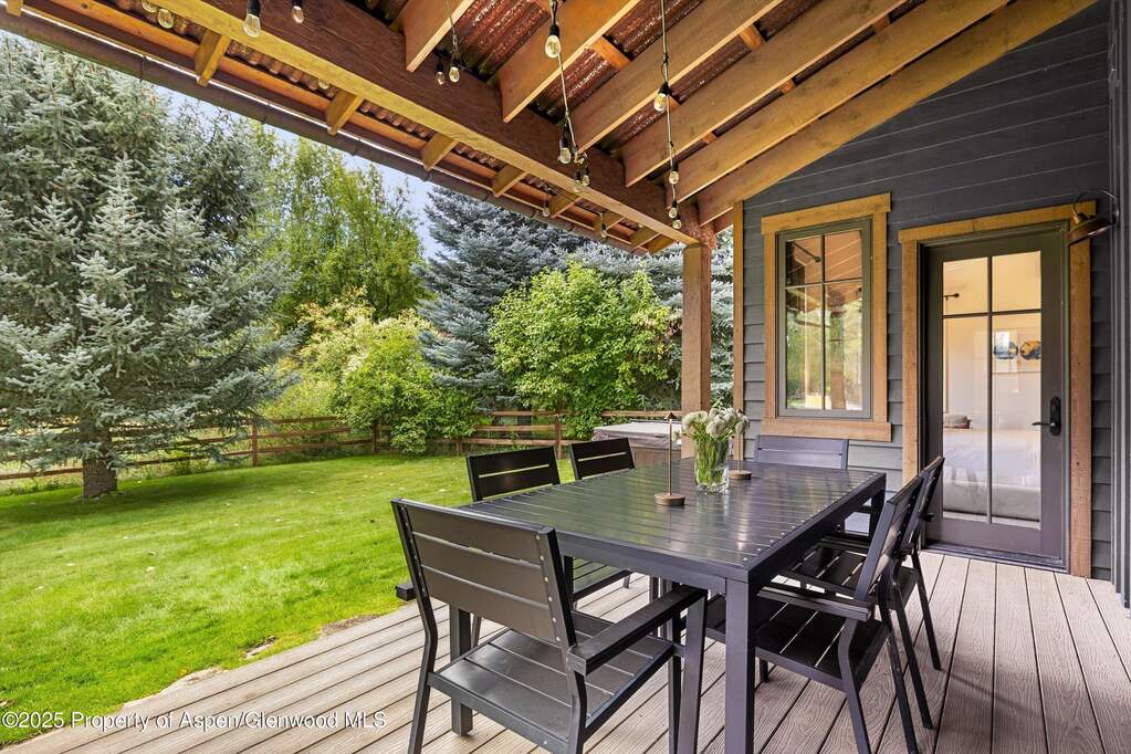 4 Bedroom Single Family Home/House's Image 27