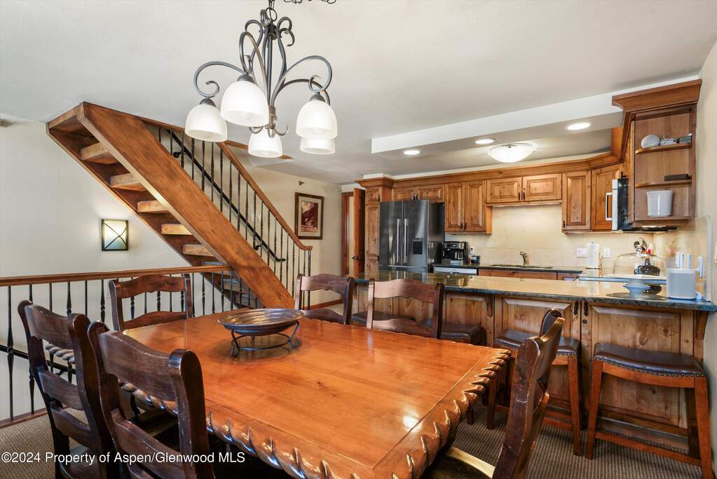 4 Bedroom Apartment/Flat's Image 5