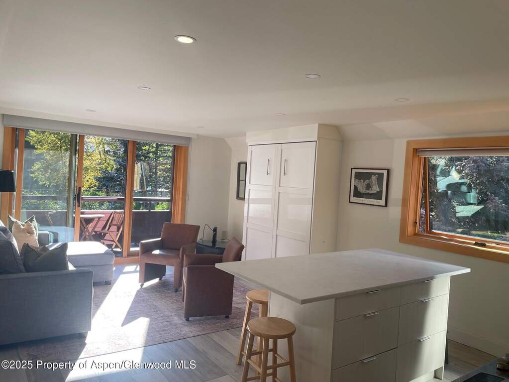 Apartment/Flat's Image 3