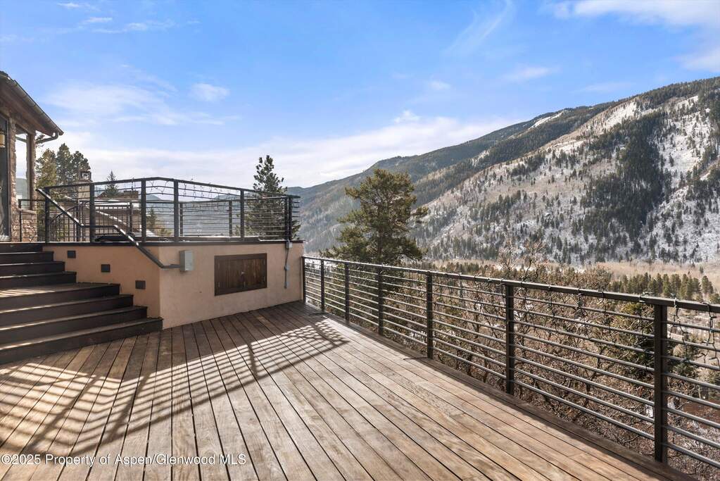 3 Bedroom Single Family Home/House's Image 23