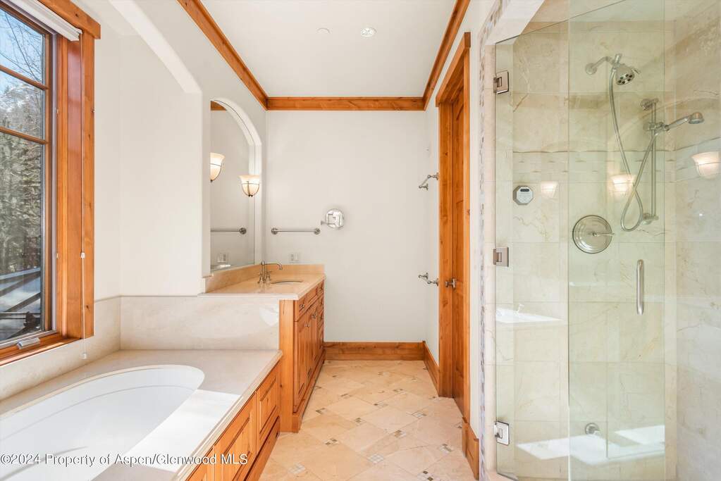 5 Bedroom Apartment/Flat's Image 22