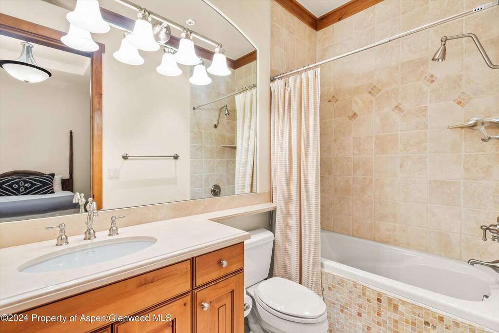 5 Bedroom Apartment/Flat's Image 29