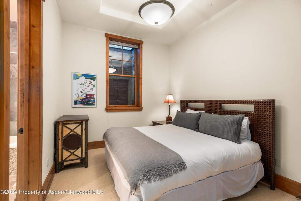 5 Bedroom Apartment/Flat's Image 30