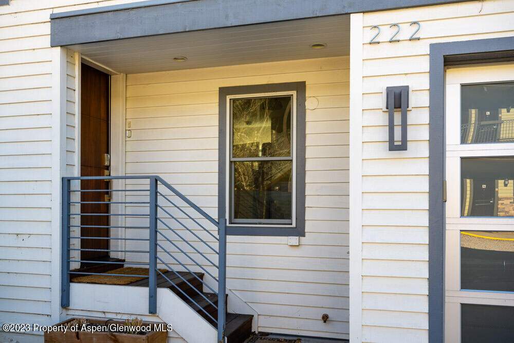 5 Bedroom Single Family Home/House's Image 18
