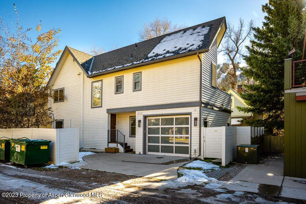 5 Bedroom Single Family Home/House's Image 19