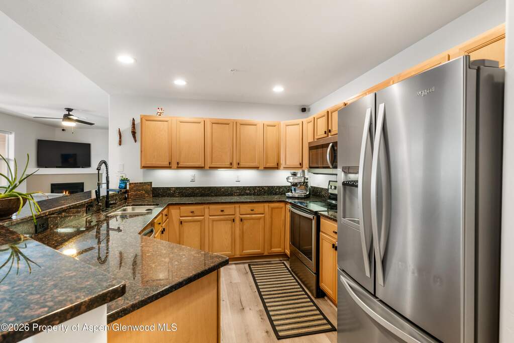 3 Bedroom Apartment/Flat's Image 3
