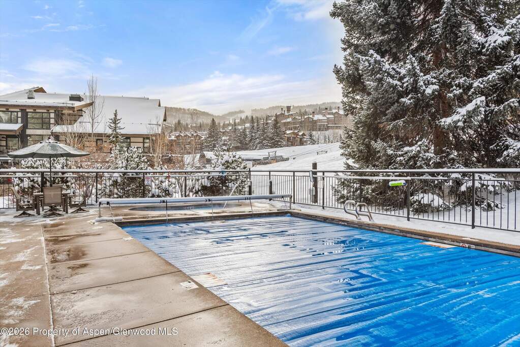 1 Bedroom Apartment/Flat's Image 12