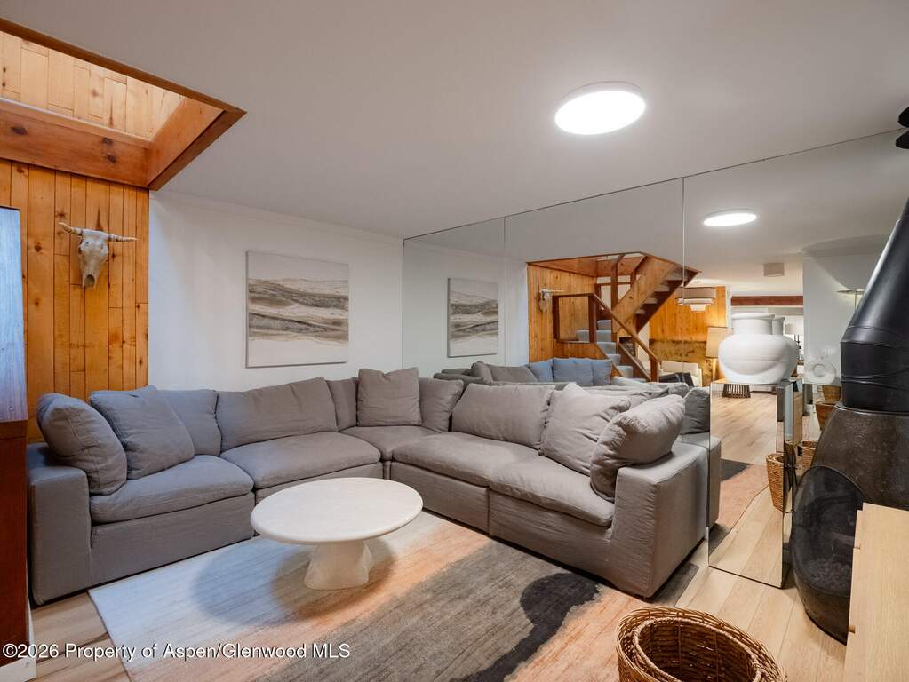 2 Bedroom Apartment/Flat's Image 8
