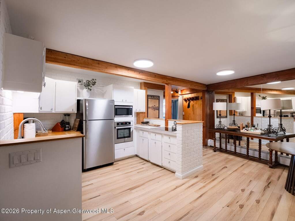 2 Bedroom Apartment/Flat's Image 10