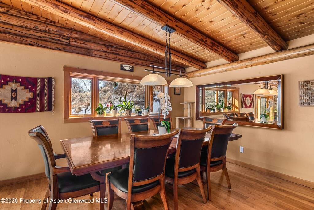4 Bedroom Single Family Home/House's Image 8