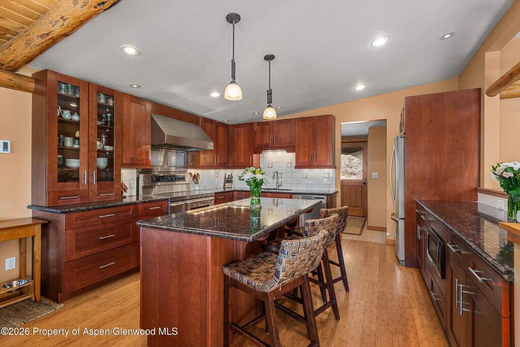 4 Bedroom Single Family Home/House's Image 10