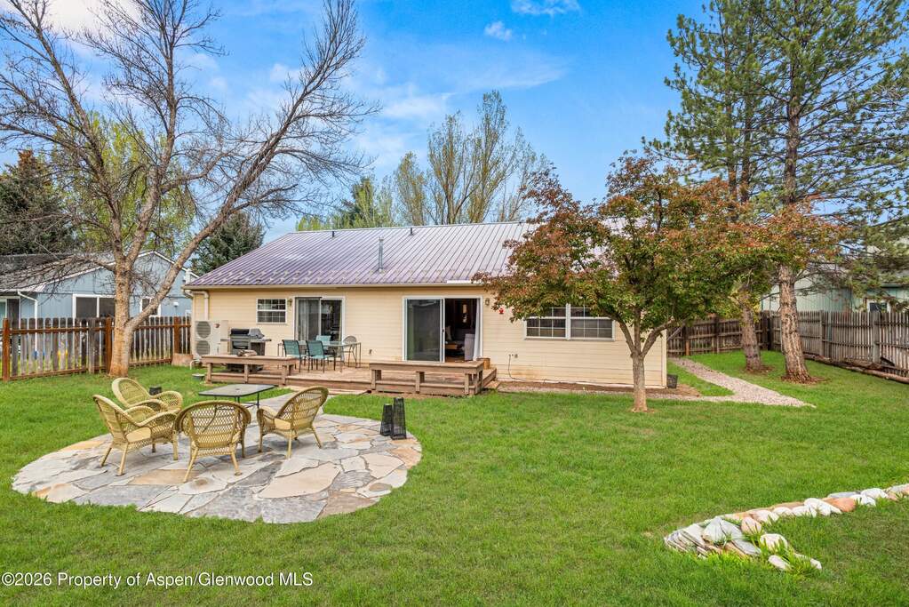 3 Bedroom Single Family Home/House's Image 23