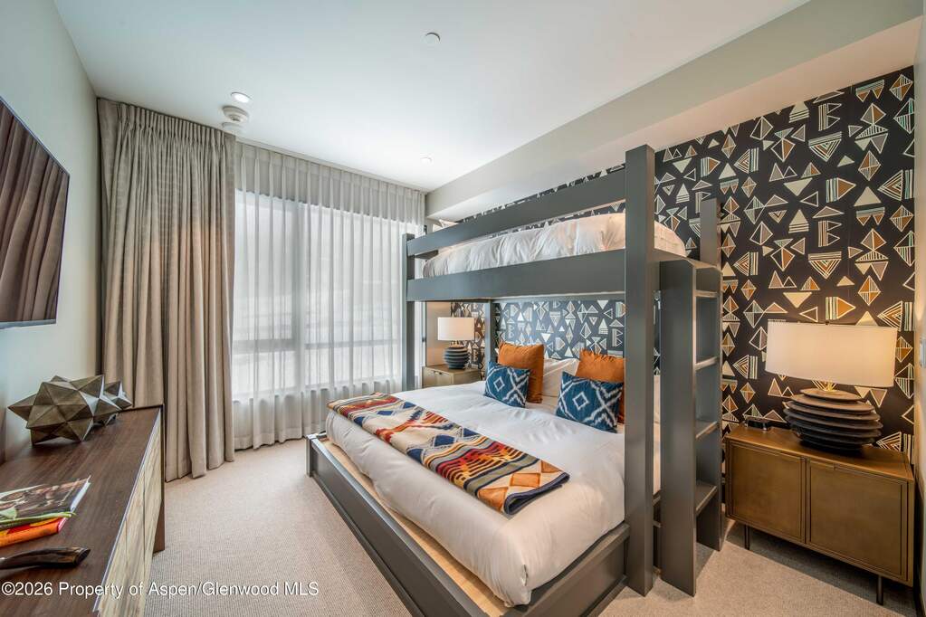 4 Bedroom Apartment/Flat's Image 7