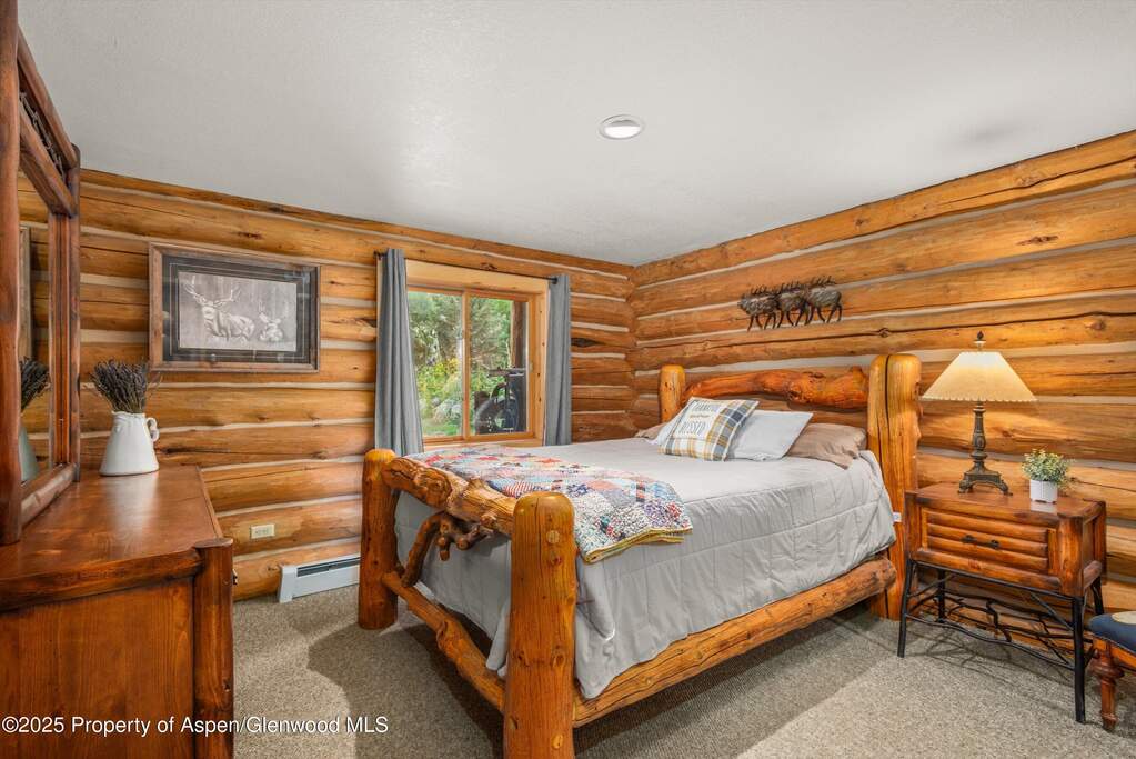 4 Bedroom Single Family Home/House's Image 28