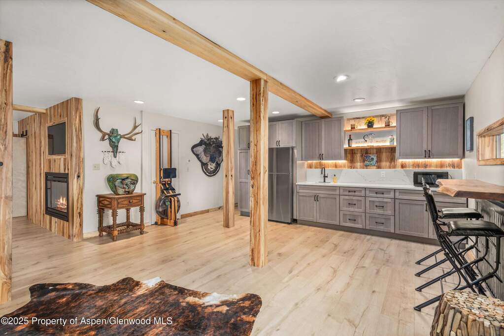 4 Bedroom Single Family Home/House's Image 37