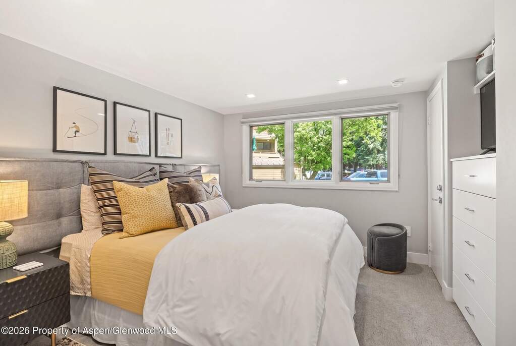 3 Bedroom Villa/Townhouse's Image 9