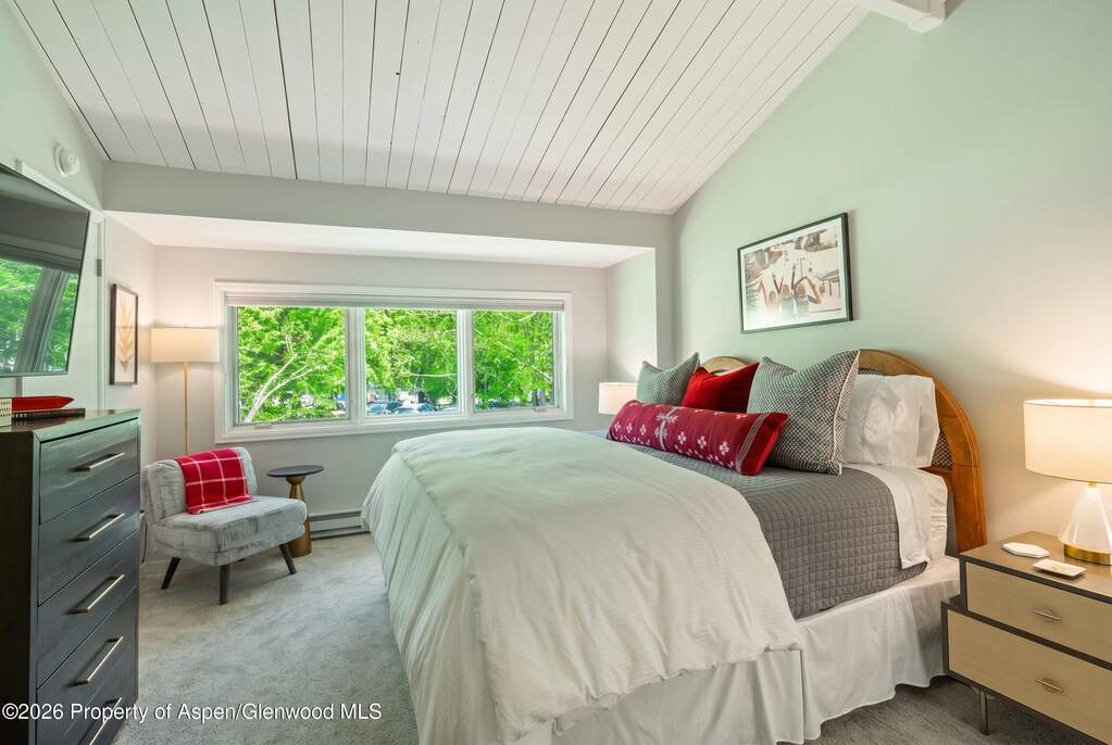 3 Bedroom Villa/Townhouse's Image 11