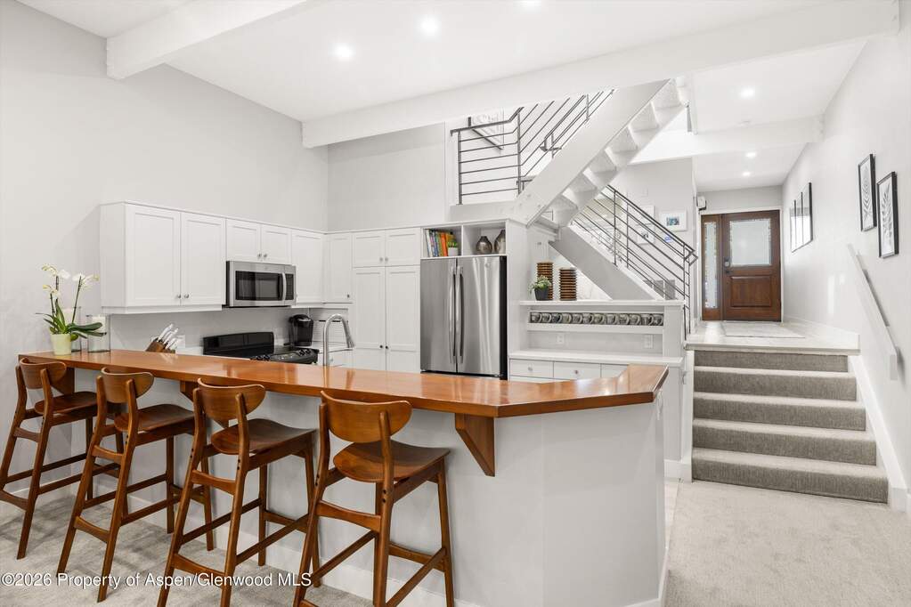 3 Bedroom Villa/Townhouse's Image 5