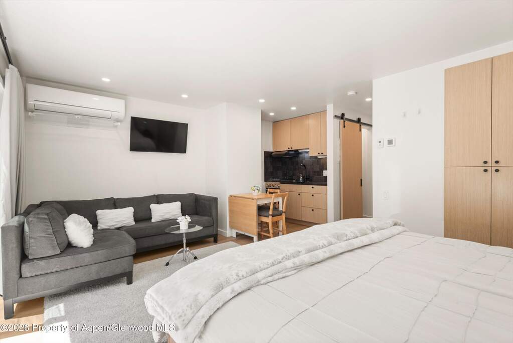 Apartment/Flat's Image 3