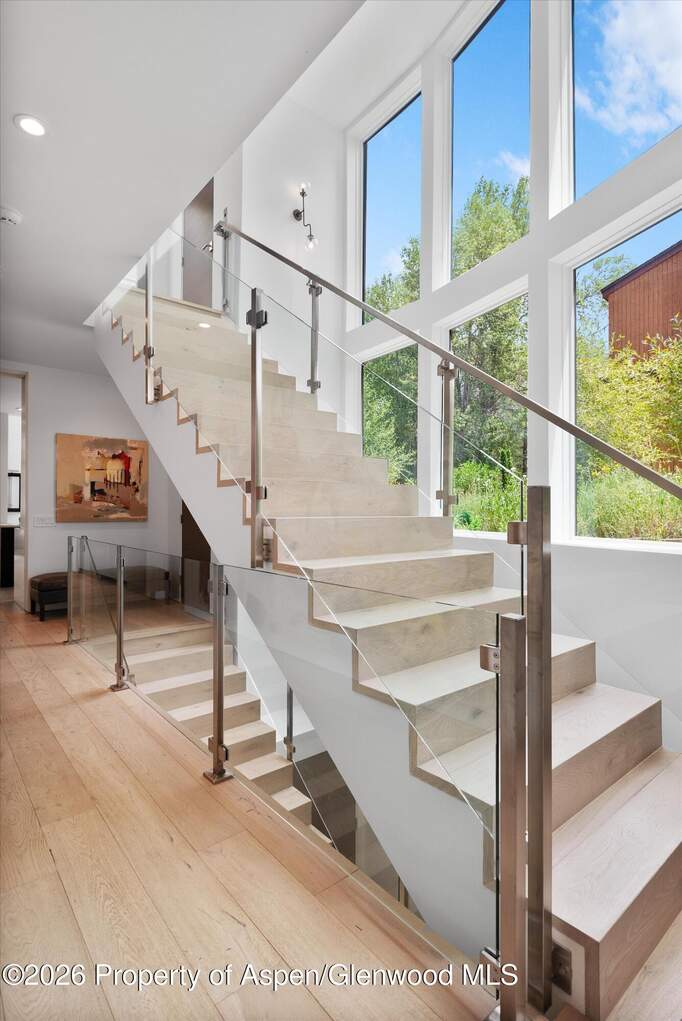 4 Bedroom Single Family Home/House's Image 27