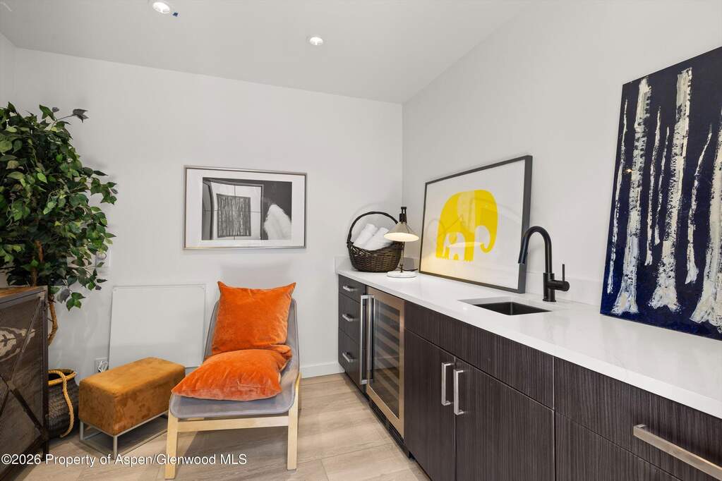 4 Bedroom Single Family Home/House's Image 40