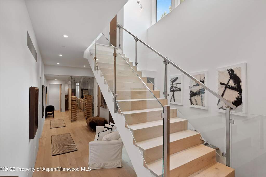 4 Bedroom Single Family Home/House's Image 42
