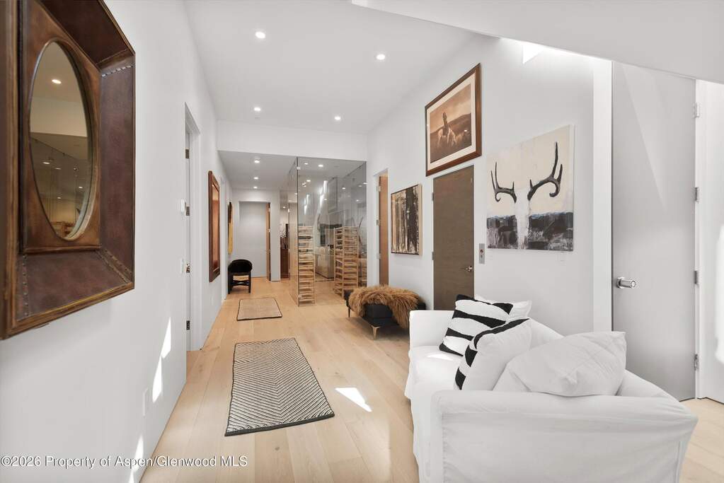 4 Bedroom Single Family Home/House's Image 43