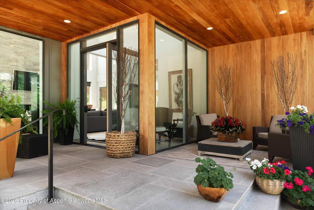 4 Bedroom Single Family Home/House's Image 59