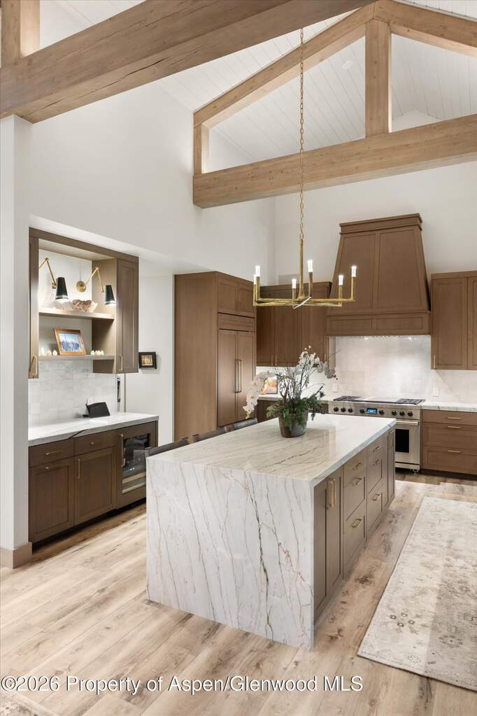 5 Bedroom Single Family Home/House's Image 8