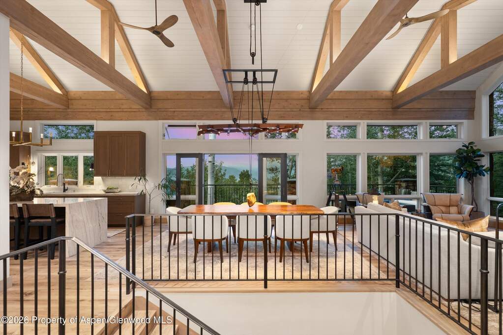 5 Bedroom Single Family Home/House's Image 13