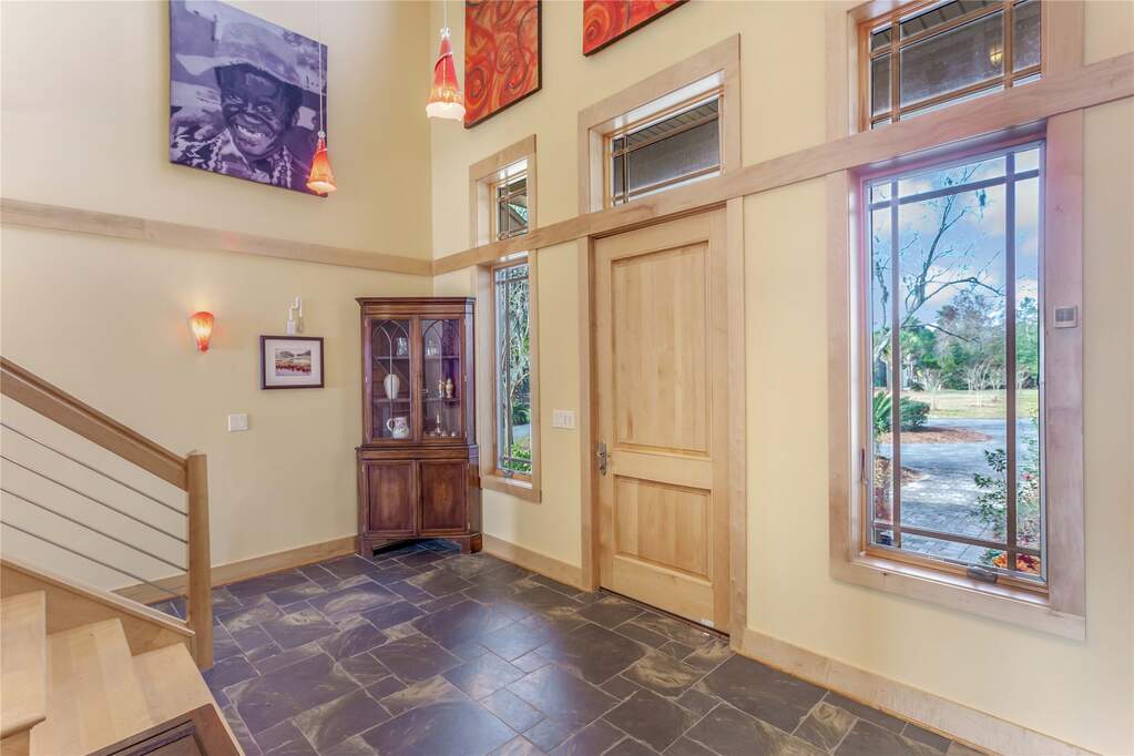4 Bedroom Single Family Home/House's Image 16