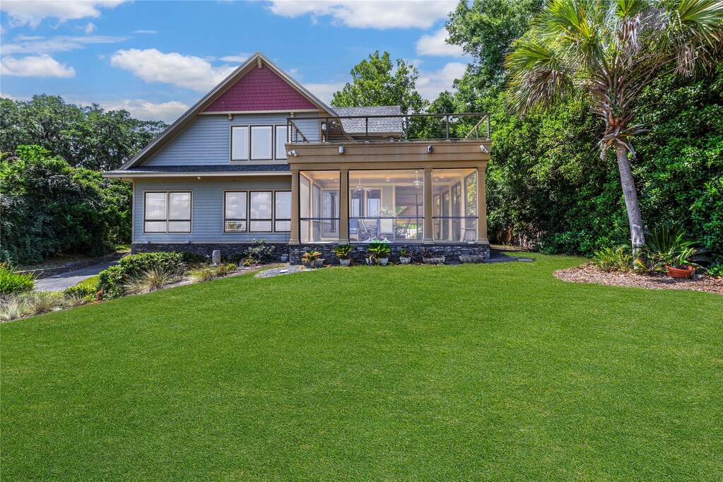 4 Bedroom Single Family Home/House's Image 3