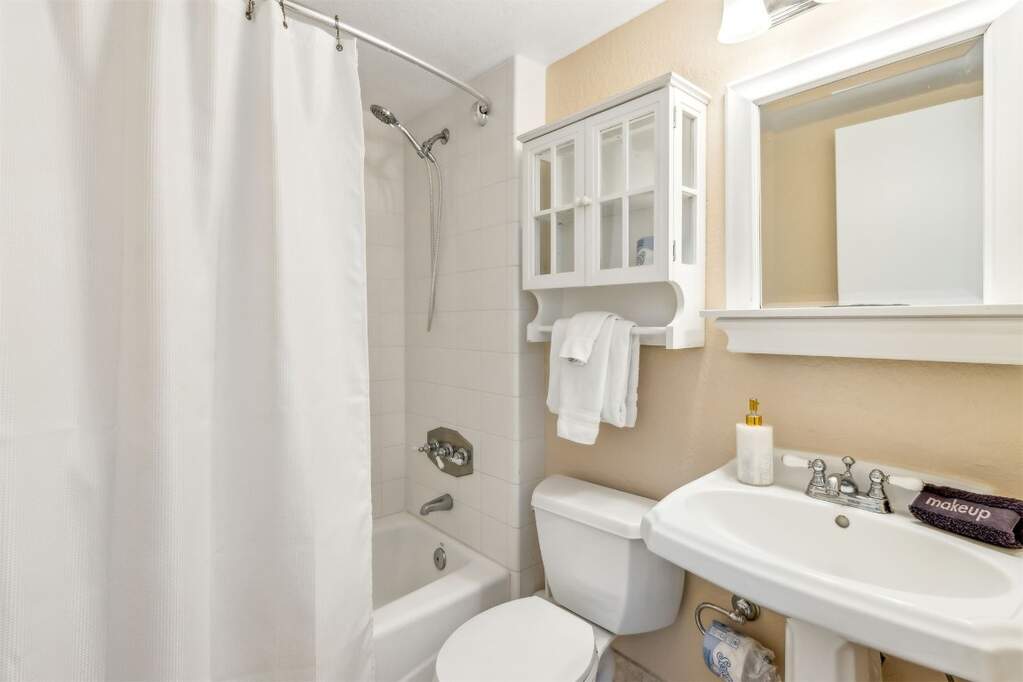 4 Bedroom Apartment/Flat's Image 27