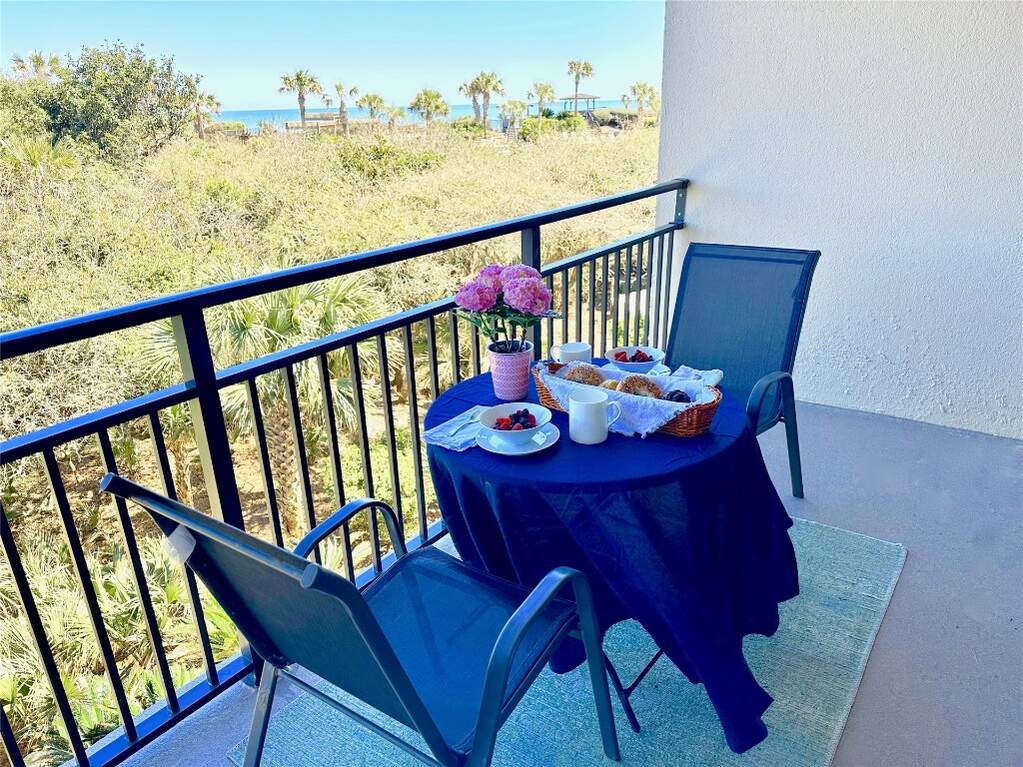 Morning Oceanview Coffee
