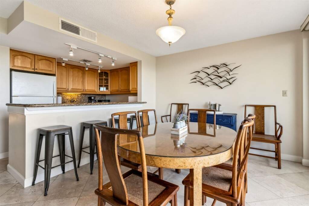 4 Bedroom Apartment/Flat's Image 3