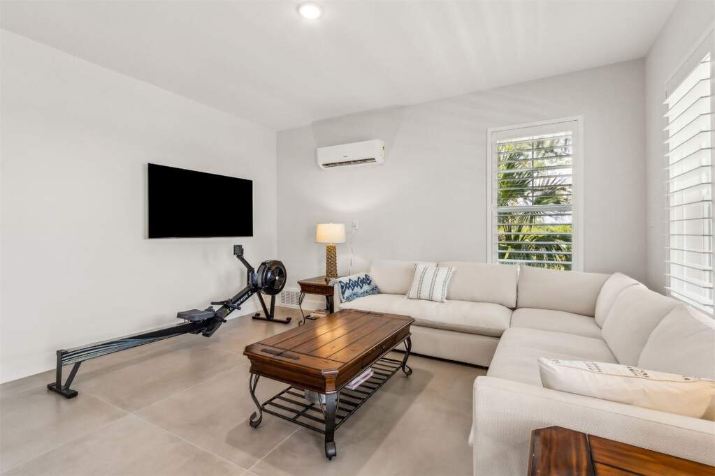 3 Bedroom Single Family Home/House's Image 54