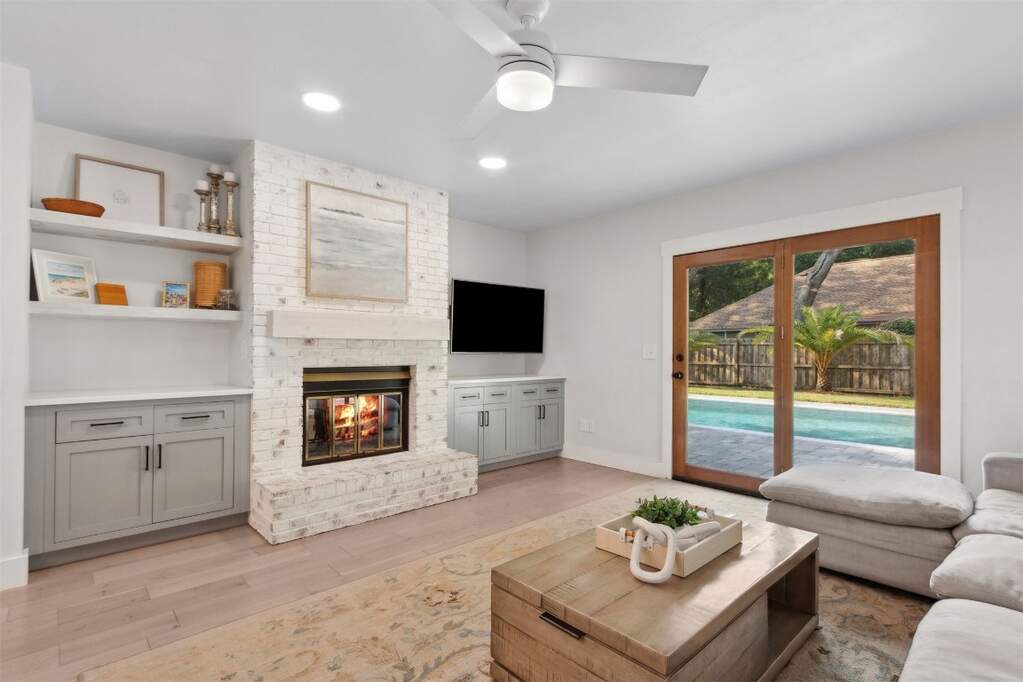 3 Bedroom Single Family Home/House's Image 12