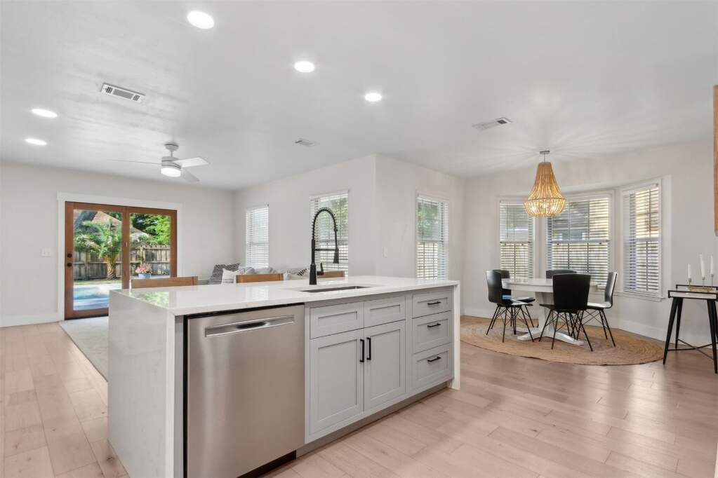 3 Bedroom Single Family Home/House's Image 19