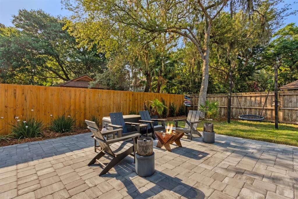 3 Bedroom Single Family Home/House's Image 42