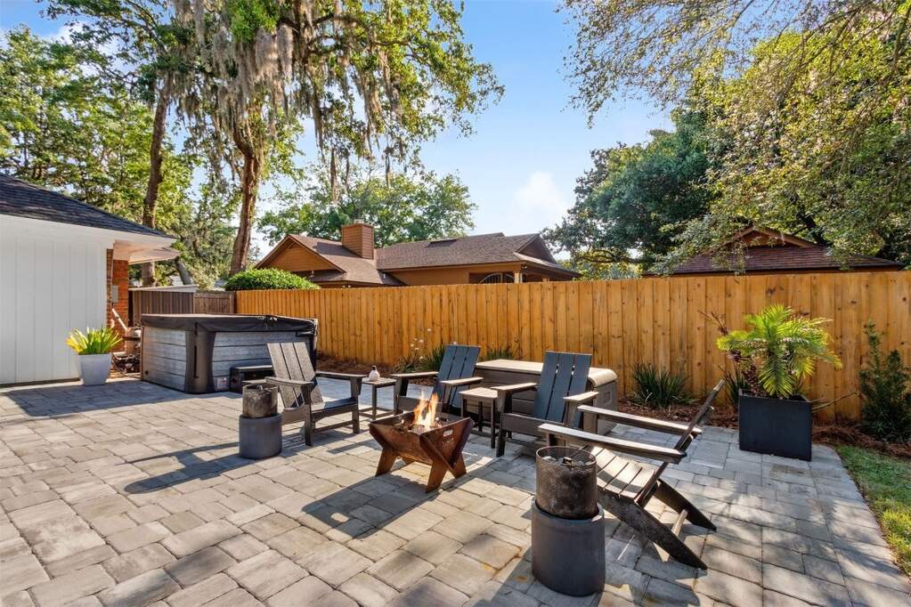 3 Bedroom Single Family Home/House's Image 43