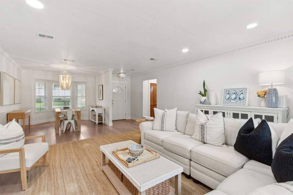 3 Bedroom Single Family Home/House's Image 5