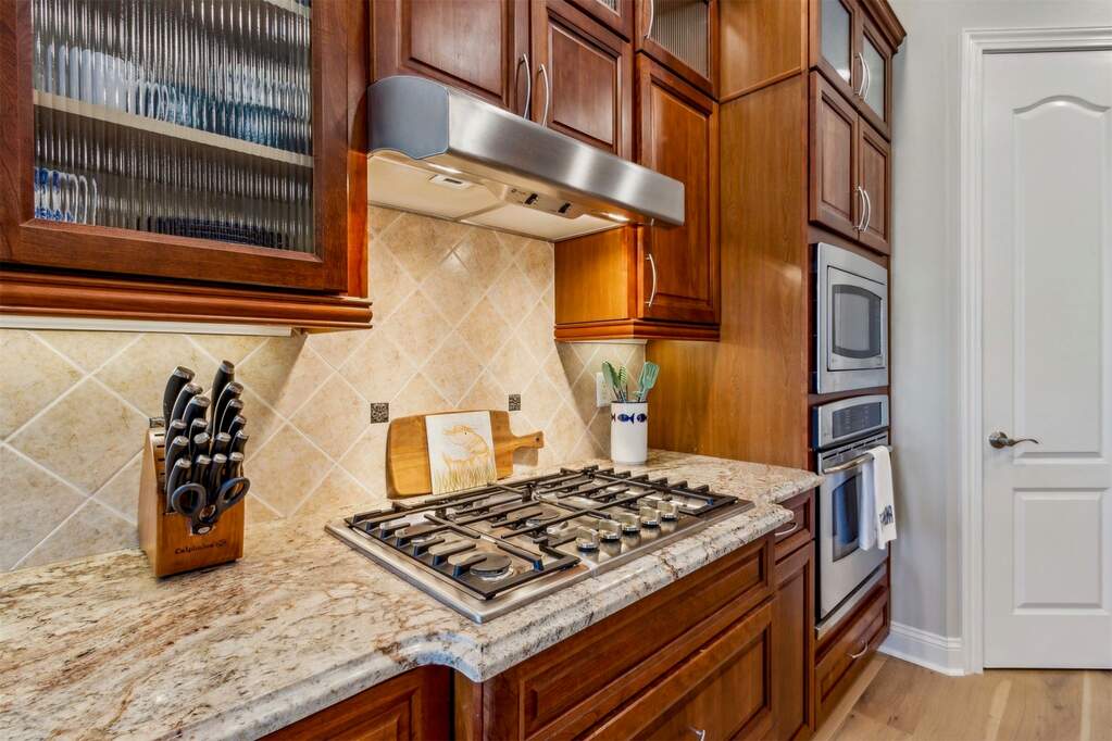 3 Bedroom Single Family Home/House's Image 11