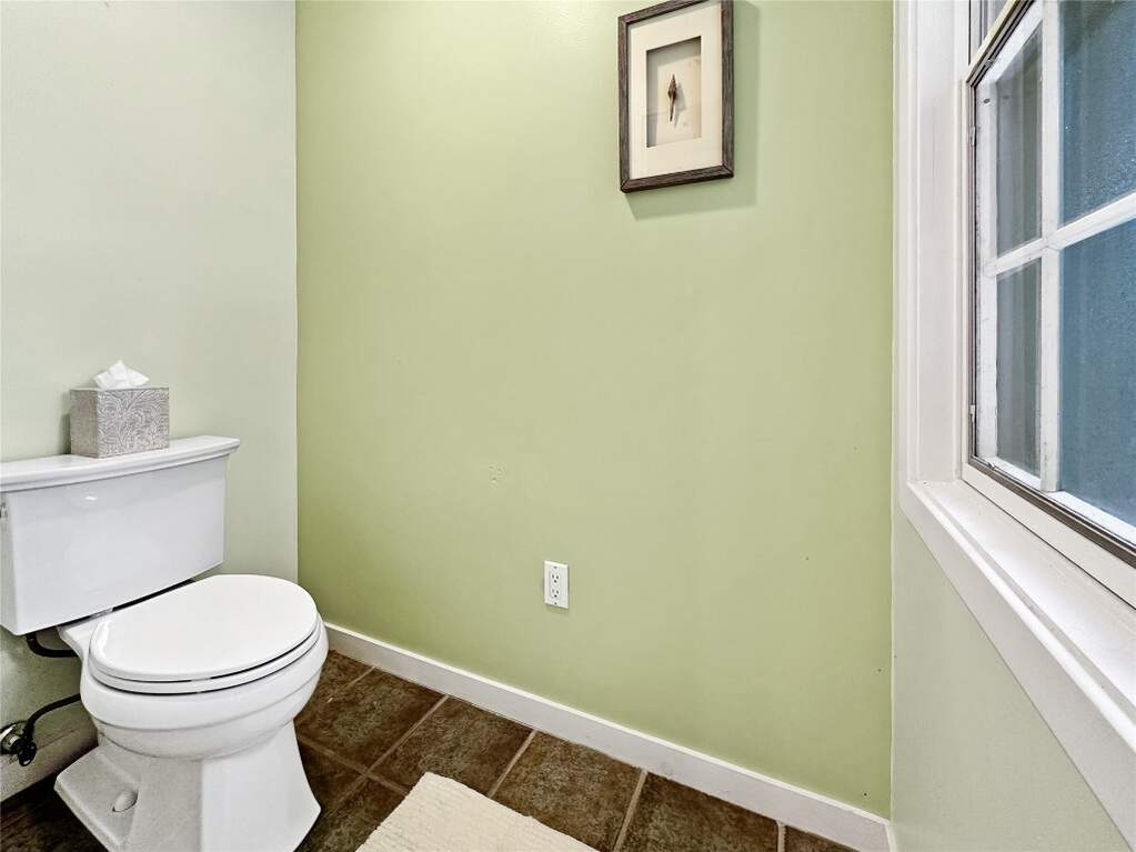5 Bedroom Single Family Home/House's Image 24