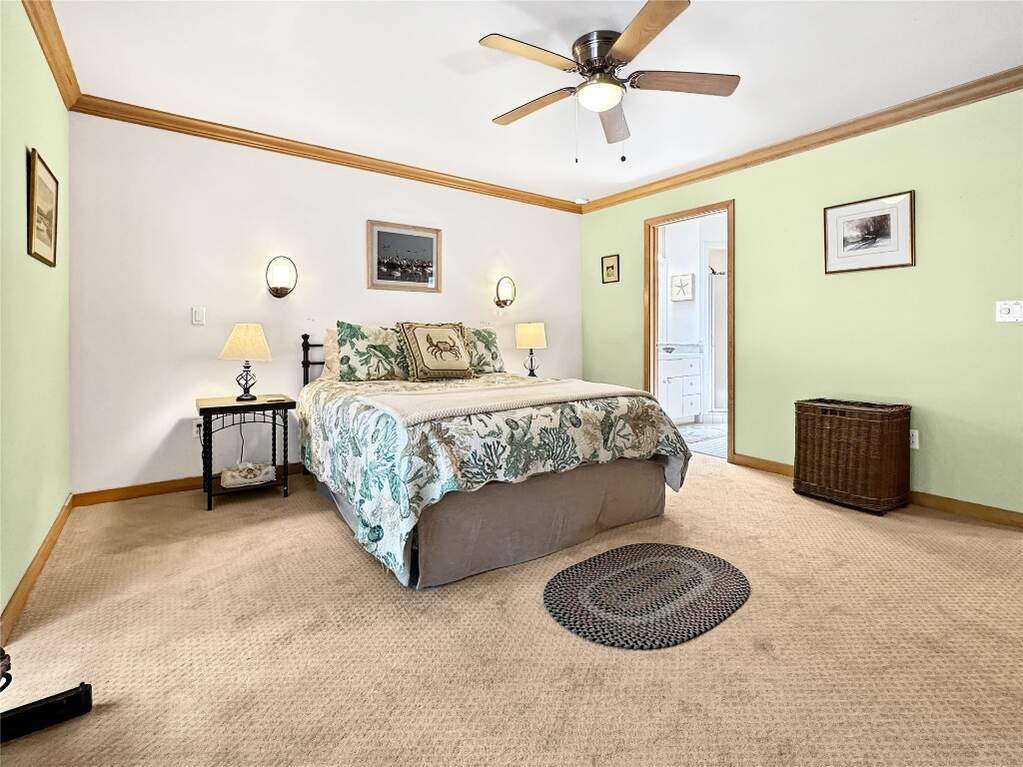 5 Bedroom Single Family Home/House's Image 27