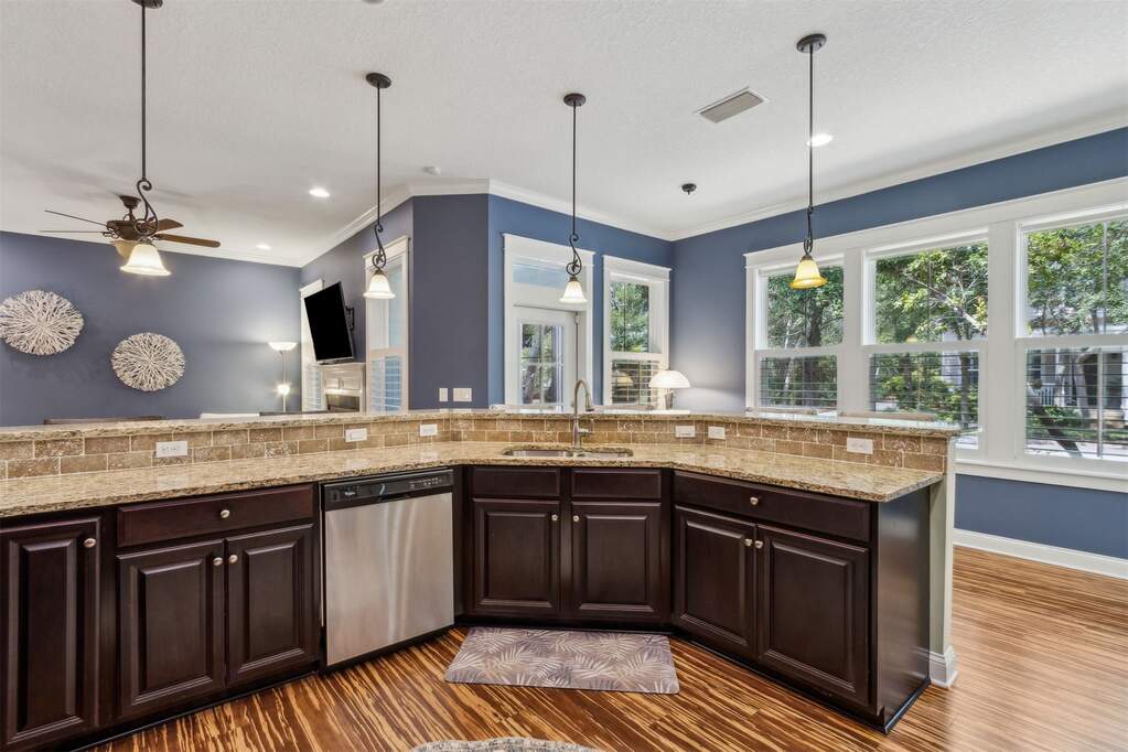 3 Bedroom Single Family Home/House's Image 15