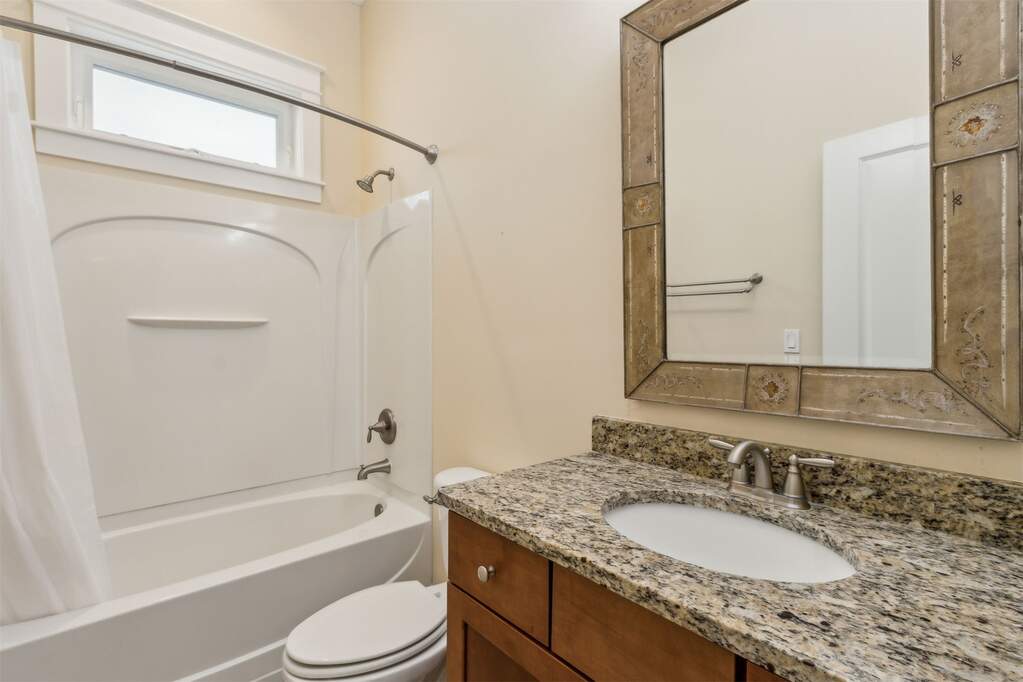 3 Bedroom Single Family Home/House's Image 26